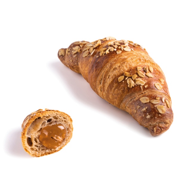 Veganes Dinkel Croissant mit Feigen  und Walnussfüllung